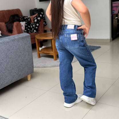 Pantalón Recto Rígido – Estilo Clásico para Pequeñas con Elegancia Ref-1105