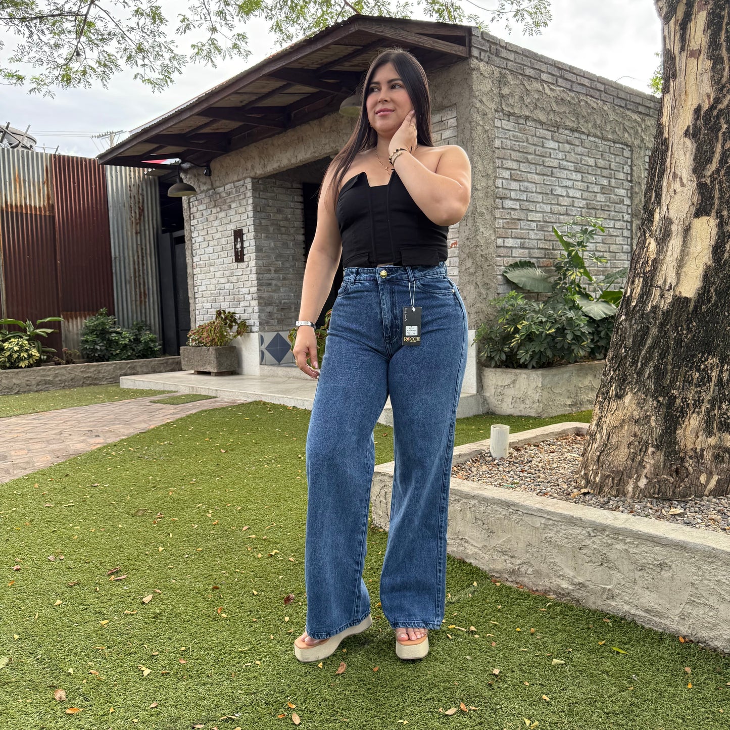 Palazo Azul Rígido – Elegancia Amplia, Estilo que Impacta Ref-1111