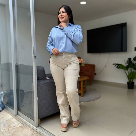 Pantalón Oficinero Beige Claro – Elegancia Semi Stretch
Ref-1081