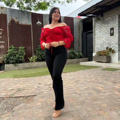 Pantalón Recto Negro Stretch – Elegancia que se Mueve Contigo
Ref-1091